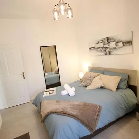 Apartament 3 Bedroom *