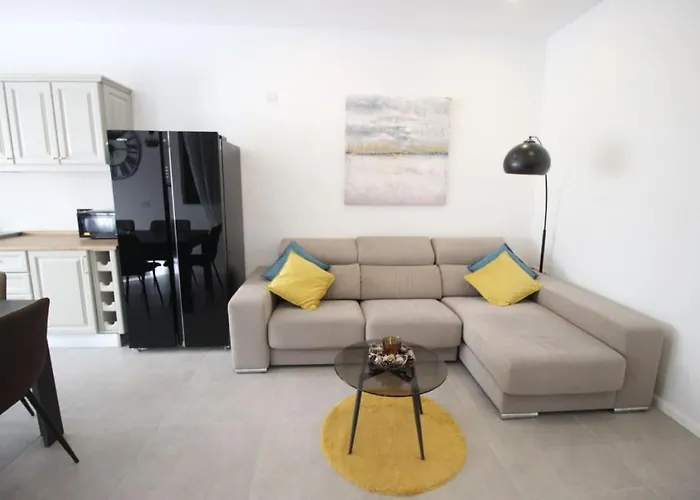 Apartament 3 Bedroom *